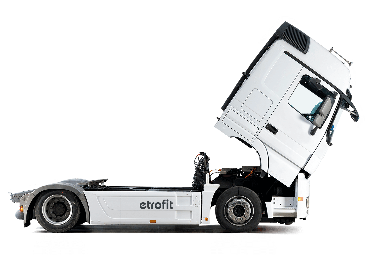 Seitenansicht eines von pepper elektrifizierten Mercedes-Benz Actros MP3